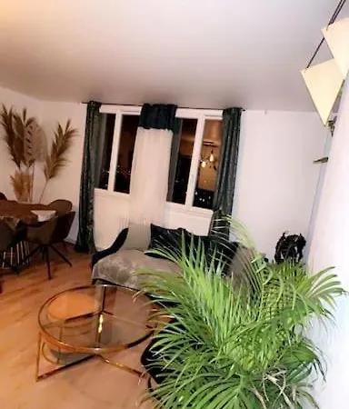 Tropicale Chic La Mulatiere